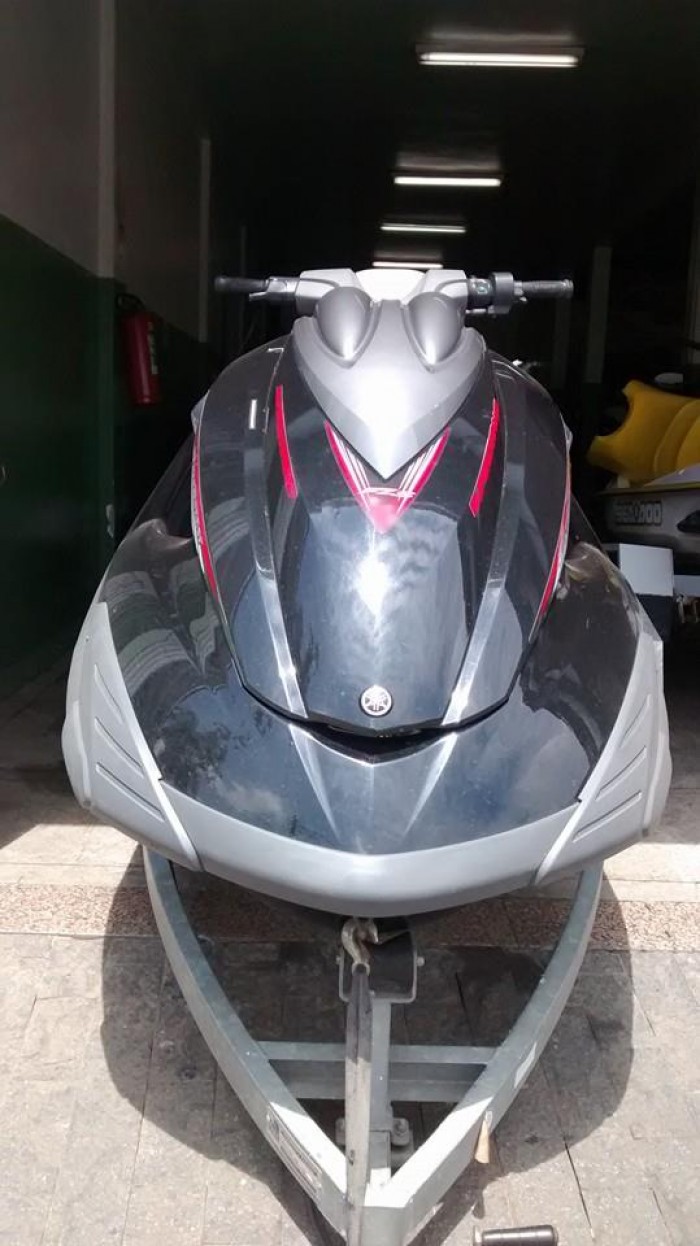 Jet Sky Yamaha FXS 2.009