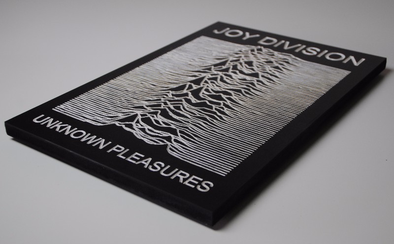 placas-entalhadas-mdf-bandas-famosas joy division